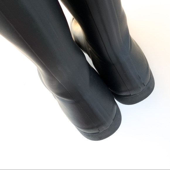 Hunter Matte Black Tall Boots | Size 9 - Picture 5 of 11
